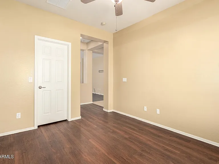 8859 N 181st Ave — Photo 25