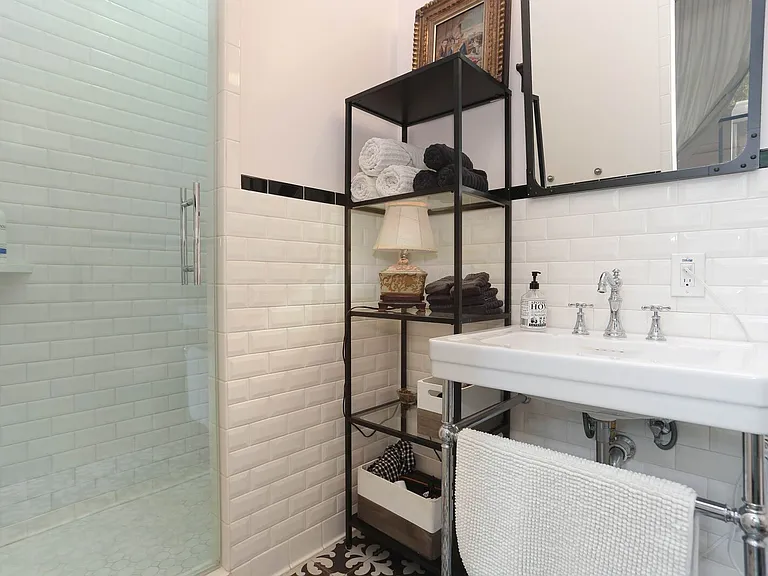 182 E Edgewood Pl — Photo 17