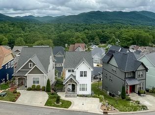 56 Tudor Way, Black Mountain, NC 28711