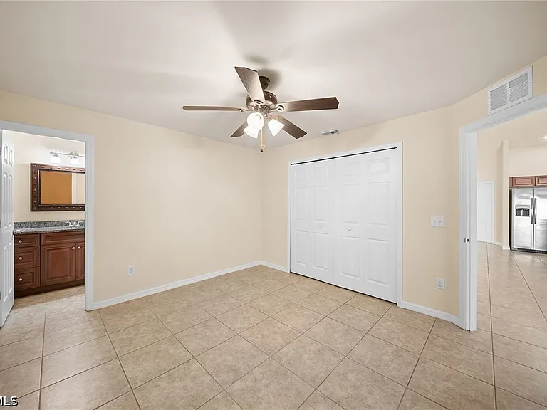 2820 SW 7th Pl — Photo 17
