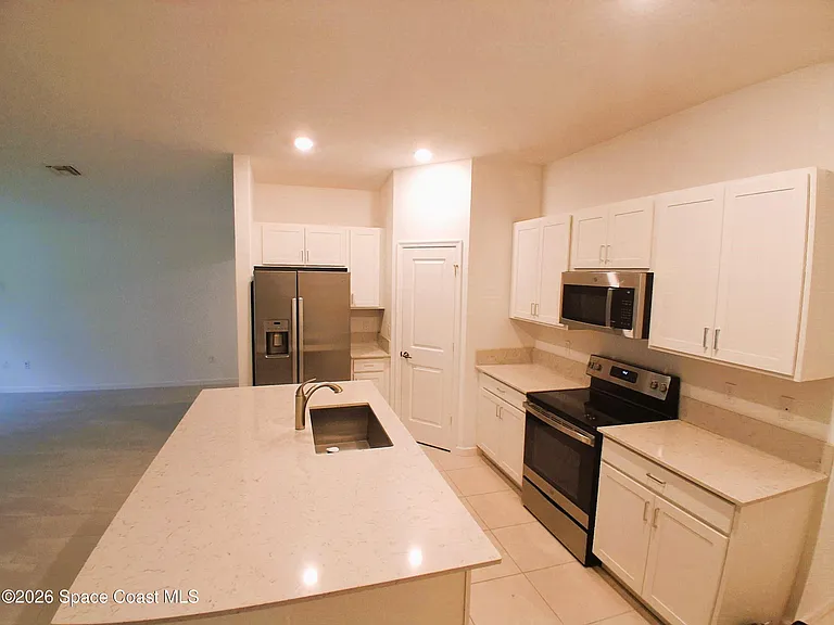 1866 Diablo Cir SW — Photo 8