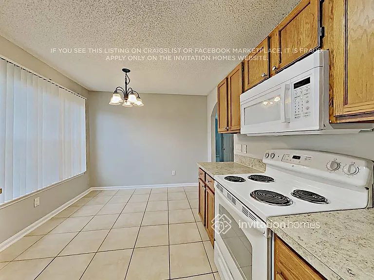 2961 Biloxi Trl — Photo 10