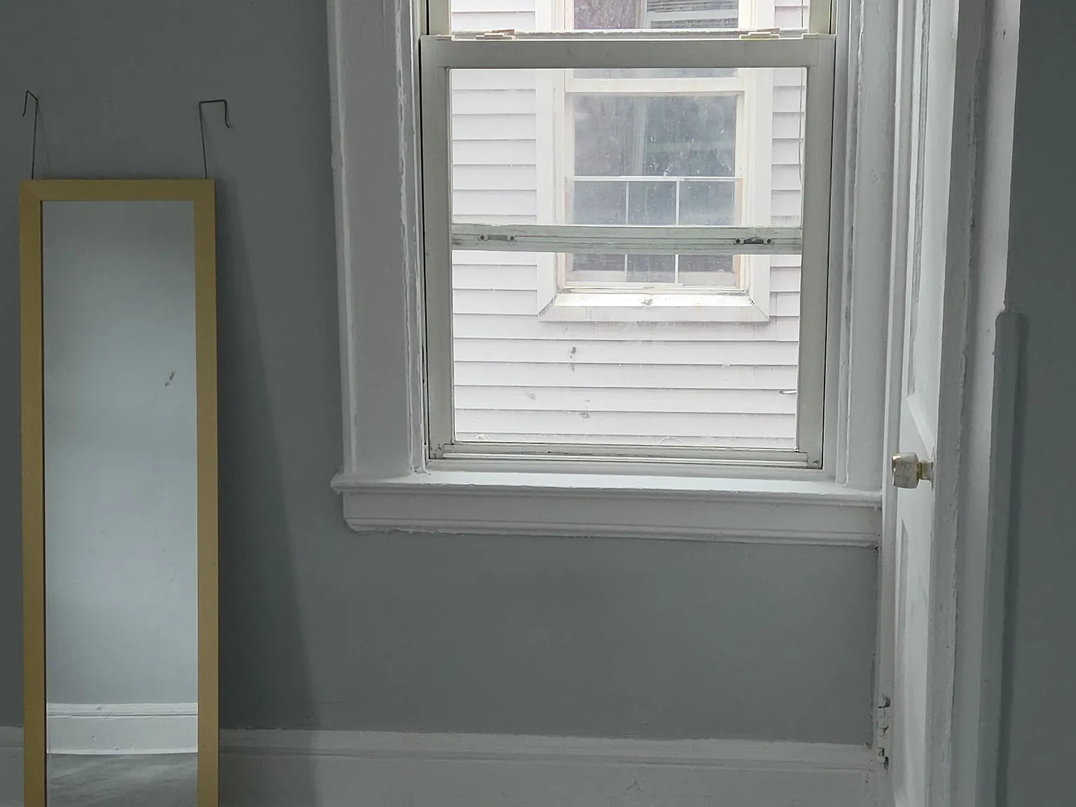 3 bed, 1200 sqft, $1,990 — Photo 3