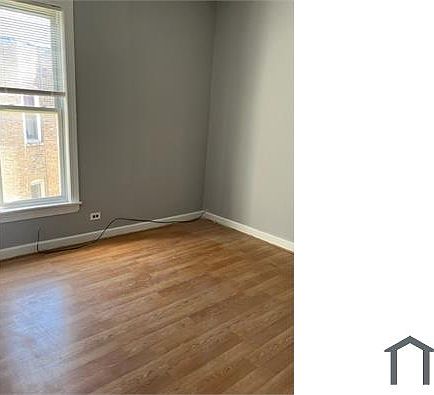 5th image of 3918 W Lexington St #2