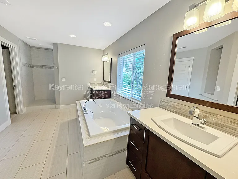 2784 S Trailwood Way — Photo 17