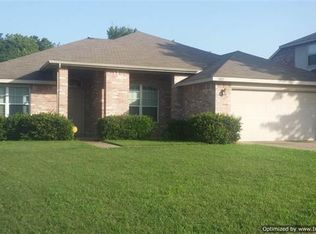 1085 Cove Hollow Dr, Cedar Hill, TX 75104