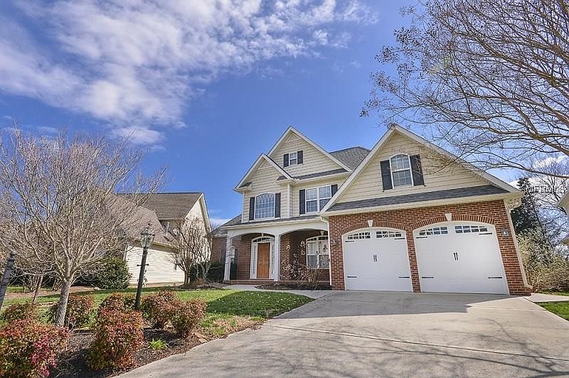 1st image of 1548 Laurens Glen Ln