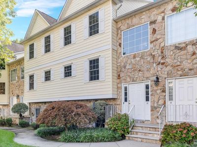 40 Belle Oak Ln, Belleville, NJ, 07109