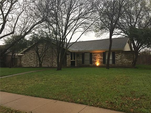 2nd image of 1811 Vassar Dr