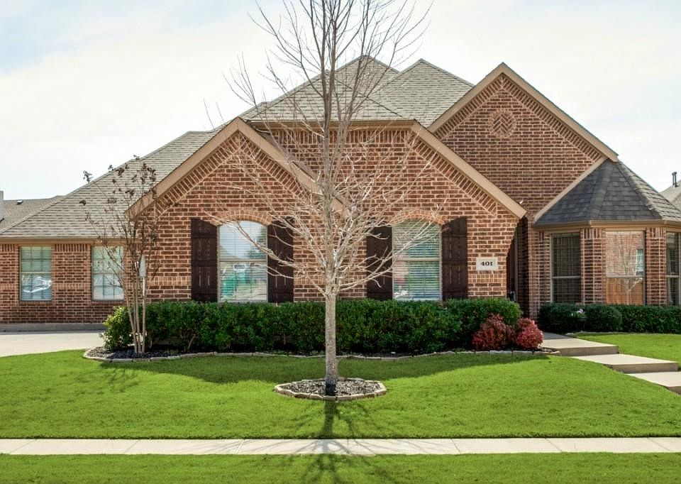 401 McKinney Trail - Amazing drive up appeal, and lush landscaping in The Planned Community of Woodc
