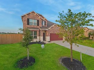 8610 Cichlid Ln, Cypress, TX 77433