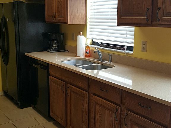 5th image of 1714 Silver Creek Ct
