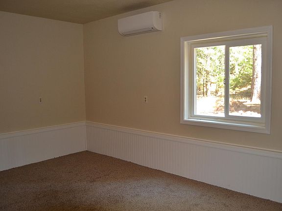 3rd image of 30720 Sleepy Hollow Dr