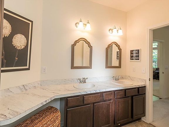 5th image of 33283 Westbrooke Cir