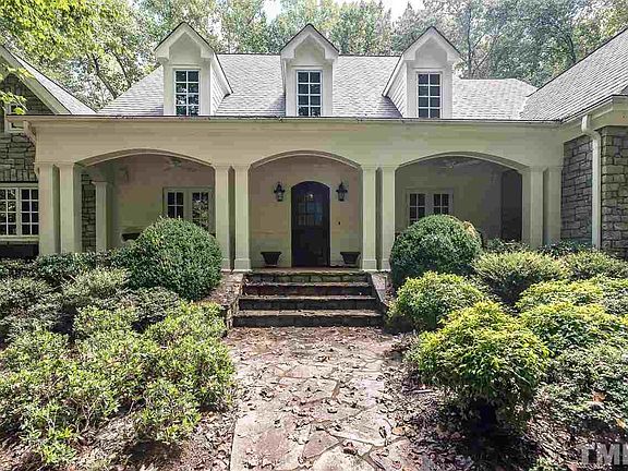 2nd image of 700 Hardscrabble Dr