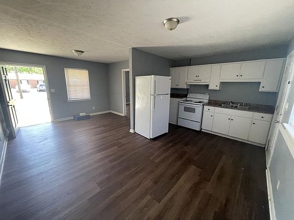 3rd image of 409 Beta St #D
