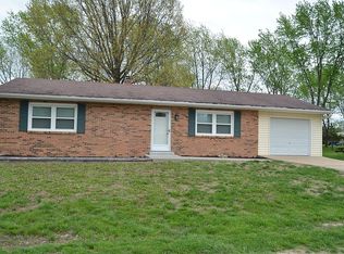 104 Ridge Crest Dr, Linn, MO 65051