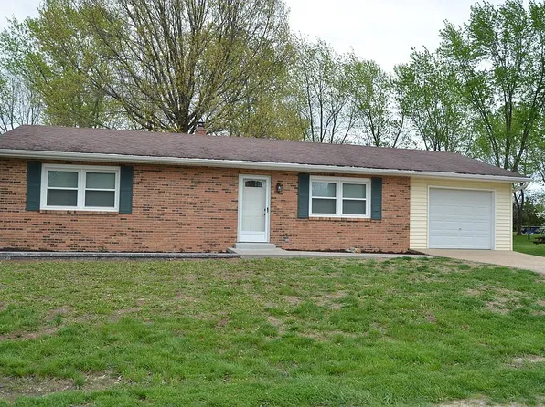 104 Ridge Crest Dr, Linn, MO 65051
