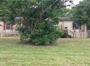 320 Sleepy Hollow Ln, Goodrich, TX 77335