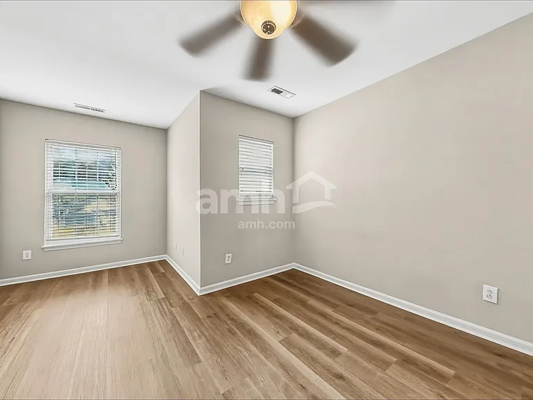 5145 Torrey Ln — Photo 16