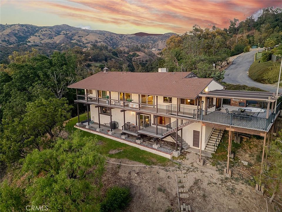 1st image of 2425 E Wildwood Canyon Dr