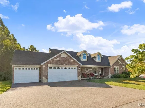 976 Brownsmill Rd, Elsberry, MO 63343