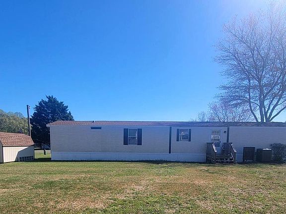 3rd image of 10323 Henry Rd #8