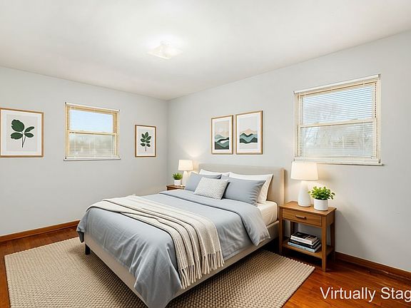 3rd image of 1501 Linwood Ave #1023-1025