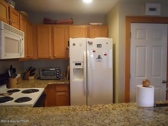 3rd image of 161 Pine Ct