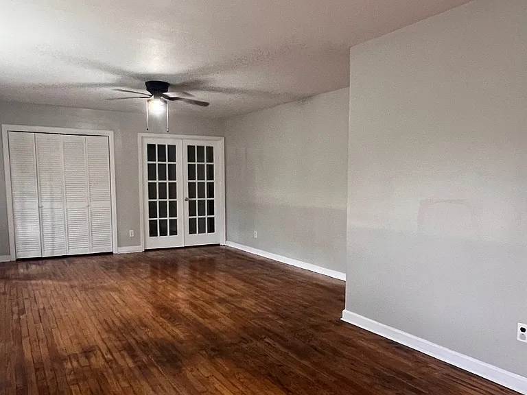 2507 Andrew Jackson Way NE — Photo 2