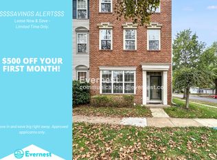 43559 Mink Meadows St, Chantilly, VA 20152