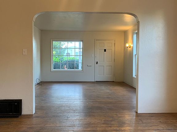 4th image of 515 Indiana St #515