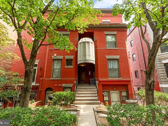 2nd image of 1935 17th St NW APT 5