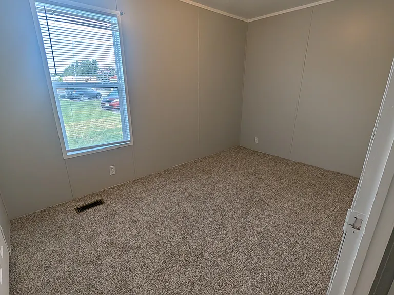 123 Elm Leaf Ln — Photo 9