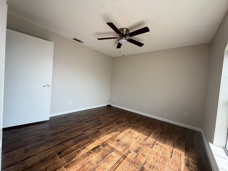1913 Wyatt Dr — Photo 14