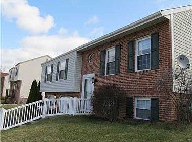 2nd image of 321 Whitney Chase Dr