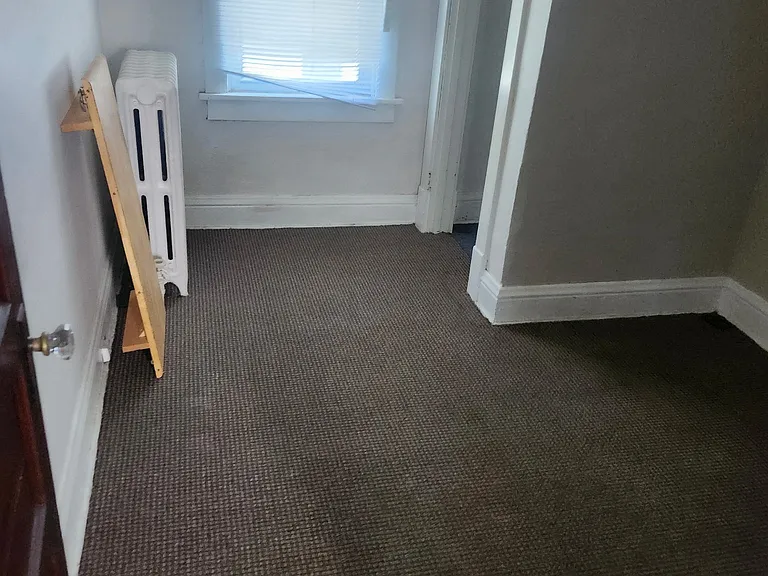 4238 Sheffield Ave #1F — Photo 7