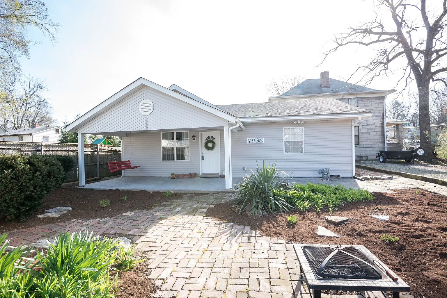 7936 Genesta St photo 1