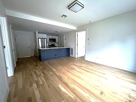 Rented by Akam Sales and Brokerage | media 17