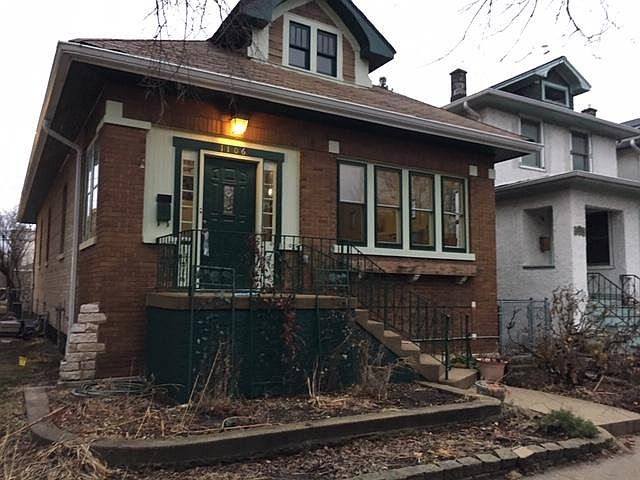 1st image of 1106 S Grove Ave #House