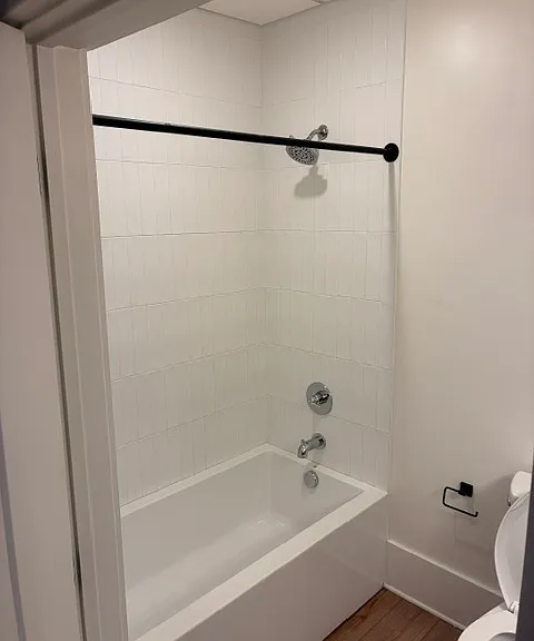 775 W King St #1105 — Photo 9