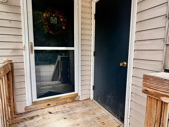 2nd image of 149 Victoria Heights Rd Unit 37