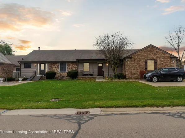 509 Red Cedar Blvd, Williamston, MI 48895