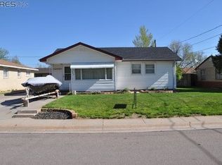 908 Beattie Dr, Sterling, CO 80751
