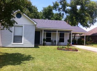 5617 Country Ln, Baker, LA 70714