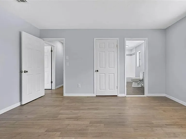 2272 Kent Rd — Photo 4