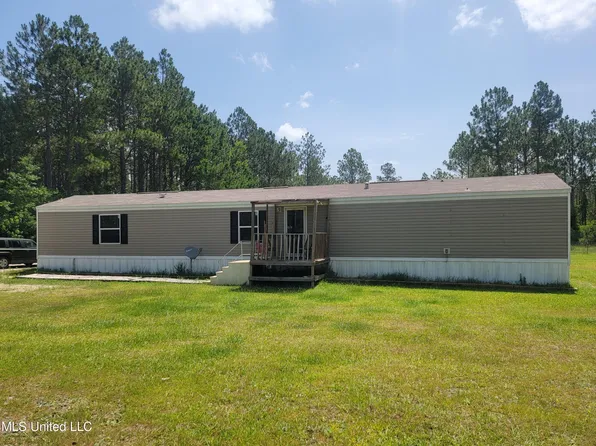 12807 Meadowglen Rd, Vancleave, MS 39565