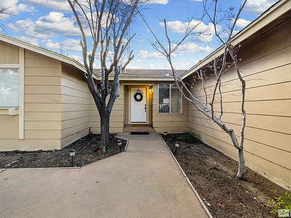 3rd image of 3365 Wilma Ct