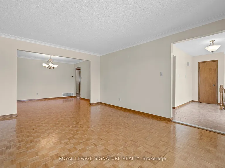 5 Acacia Ave — Photo 7