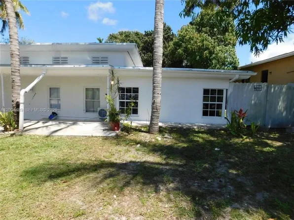 10945 NW 19th Ave, Miami, FL 33167